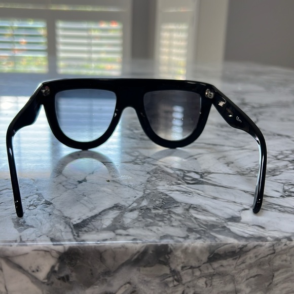 Celine aviator classic style sunglasses - Picture 5 of 7